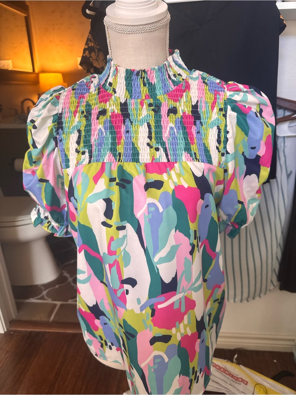THML Smocked Puff-Sleeve Floral Abstract Top in Pink & Teal Size XS